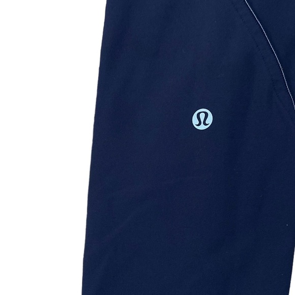 Lululemon Navy Thighs  7/8 high Rise - Picture 6 of 8